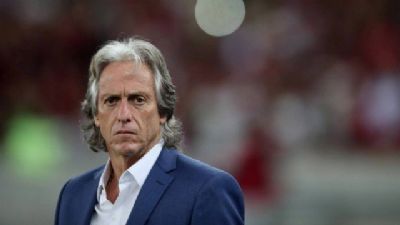 Flamengo acerta renova��o de Jorge Jesus, que manda recado: 'Digam � Na��o que fico'