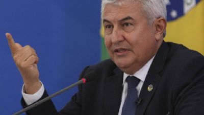 Pacientes internados no Rio v�o testar rem�dios que podem combater o coronav�rus