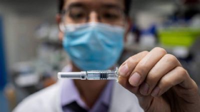 Nove mil volunt�rios v�o participar de testes de vacina chinesa contra a Covid-19 no Brasil