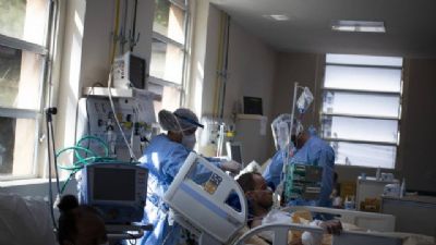 Uso de m�scara e isolamento derrubam o n� de casos de outras doen�as respirat�rias